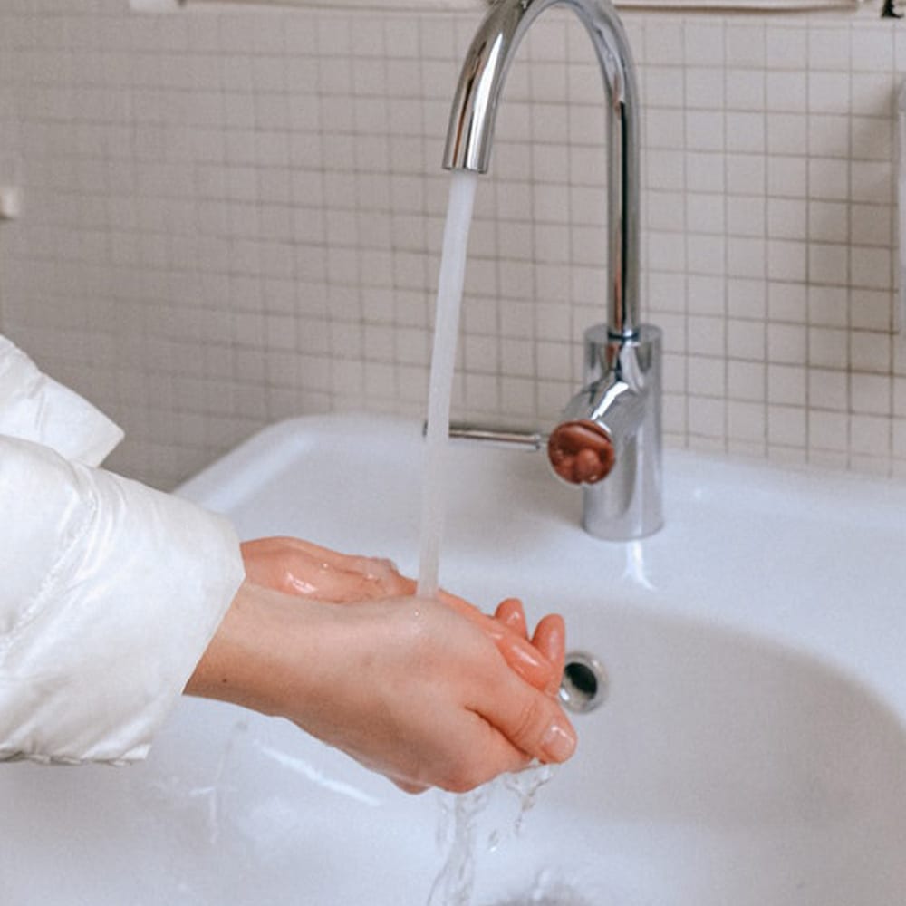 Flo-Essence Plumbing, Hearth and Decor Ltd - Bathroom Faucets